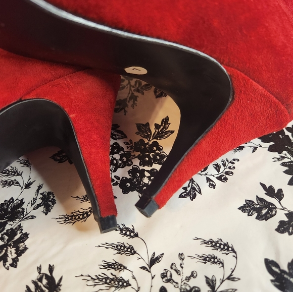 Red heeled boots  b10 - Picture 6 of 13